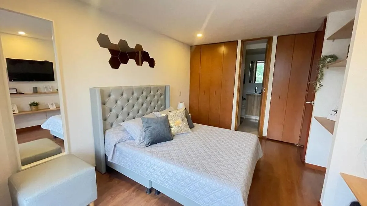 Aparta Estudio Muy Bien Ubicado Medellin Colombia