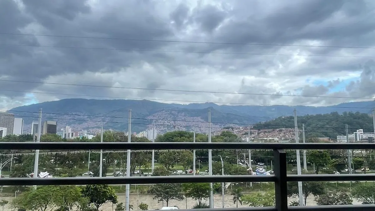 Aparta Estudio Muy Bien Ubicado Medellín 0*,  Colombia