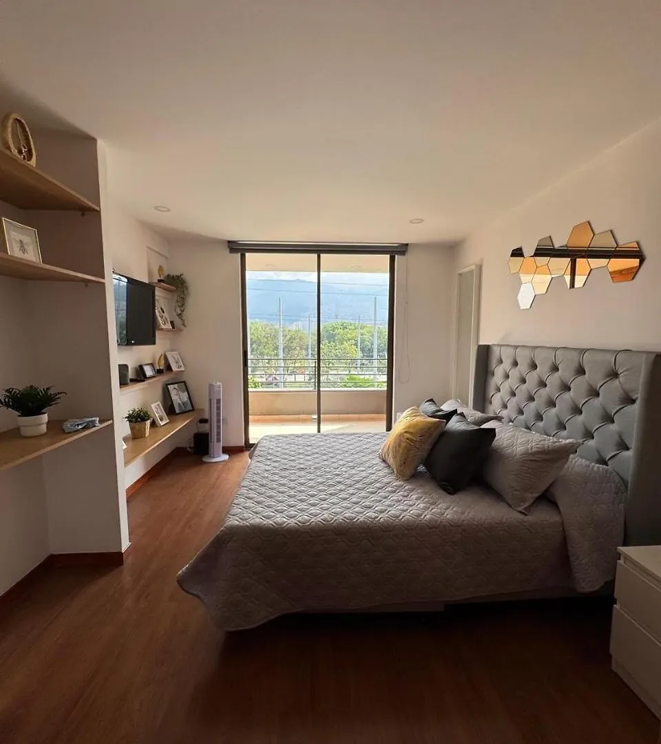 Aparta Estudio Muy Bien Ubicado Medellín Appartamento