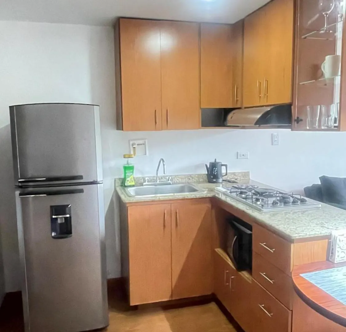 Aparta Estudio Muy Bien Ubicado Medellín